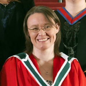Dr Tracy Warner